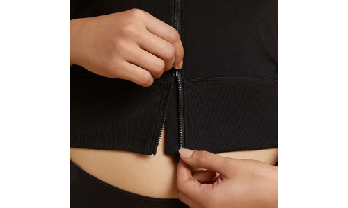 Understanding the Two-Way Zipper: A Versatile Choice for Your Sewing Projects 