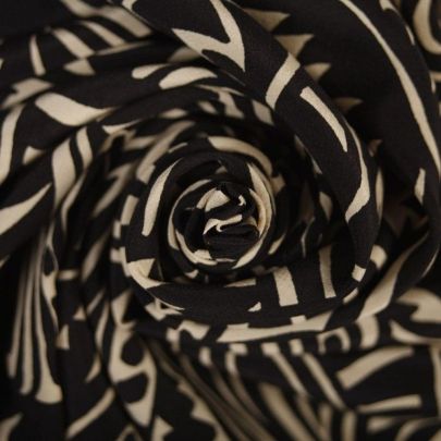 100% Polyester Abstract Print Black White (Remnant-80cmx85cm) 