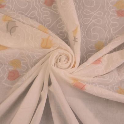 100% Cotton Fabric White Fabric Floral fabric (280x 105cm Remnant Fabric) 