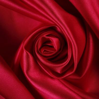 100% Polyester Pink Fabric (Remnant-45cmx110cm) 