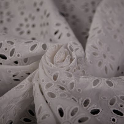 100% Cotton Fabric Schiffili Broderie Anglaise Fabric White Fabric Remnant(70cmx115cm) 
