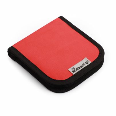 Sewing Kit in Smooth Red